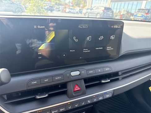 New 2025 Kia K4 LXS image 11