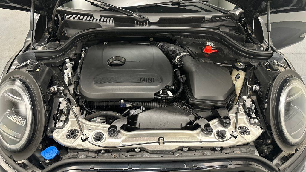 Used 2025 MINI Cooper S FWD image 11