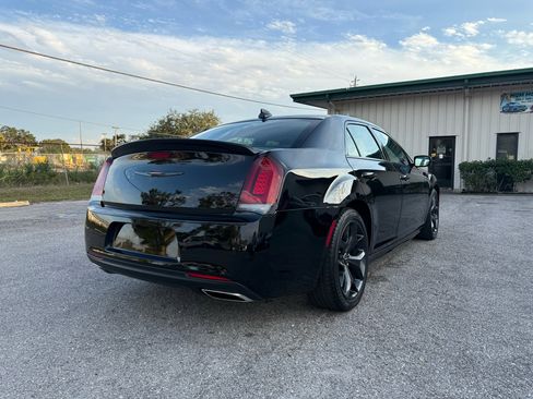 Used 2020 Chrysler 300 S w/ 300S Premium Group image 12