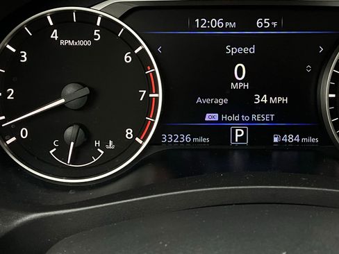 Used 2025 Nissan Altima 2.5 SV image 37