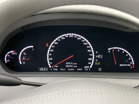 Used 2012 Mercedes-Benz CL 63 AMG image 24