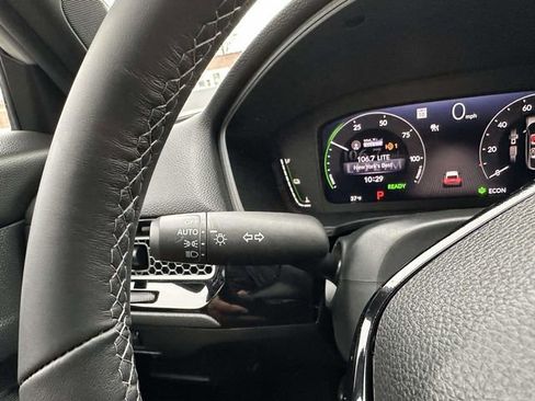 Certified 2025 Honda Civic Sport Touring image 27