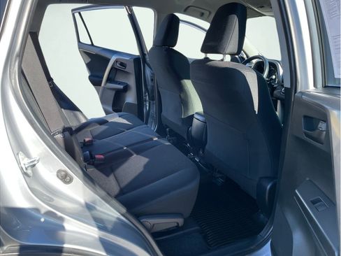 Used 2018 Toyota RAV4 LE w/ All Weather Liner Package AWD/4WD image 15