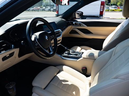 Used 2021 BMW 430i Coupe w/ Premium Package RWD image 19