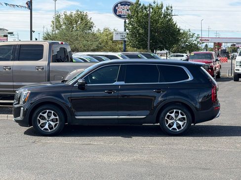 Used 2021 Kia Telluride EX FWD image 2