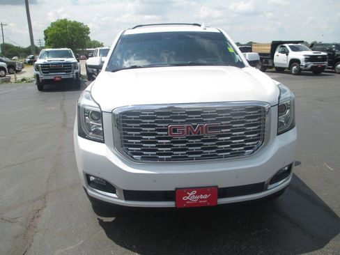 Used 2020 GMC Yukon Denali AWD/4WD image 11