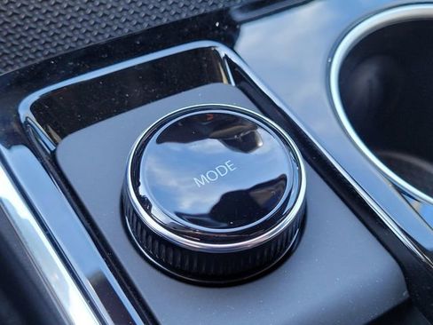 New 2026 Chevrolet Equinox LT w/ Convenience Package II image 26