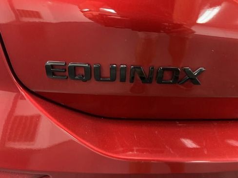 Used 2022 Chevrolet Equinox RS w/ RS Leather Package AWD/4WD image 32