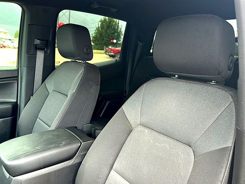 Used 2023 Chevrolet Colorado Trail Boss w/ Technology Package AWD/4WD image 14