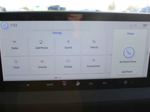 New 2025 Ford Maverick XL w/ Equipment Group 102A image 27