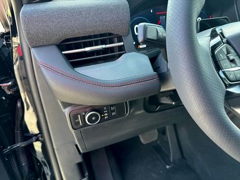 Used 2026 Ford Explorer ST w/ Sun And Sound Package AWD/4WD image 19