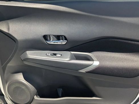 Certified 2024 Nissan Kicks SV FWD image 13