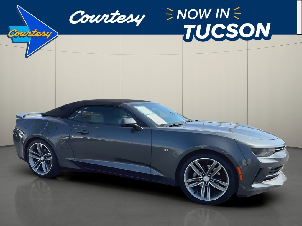 Used 2018 Chevrolet Camaro LT RWD image 1