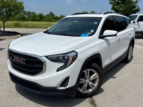 Used 2019 GMC Terrain SLE w/ Driver Convenience Package FWD image 1