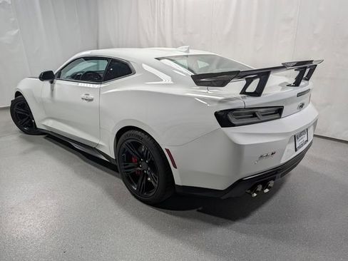 Used 2018 Chevrolet Camaro ZL1 image 8