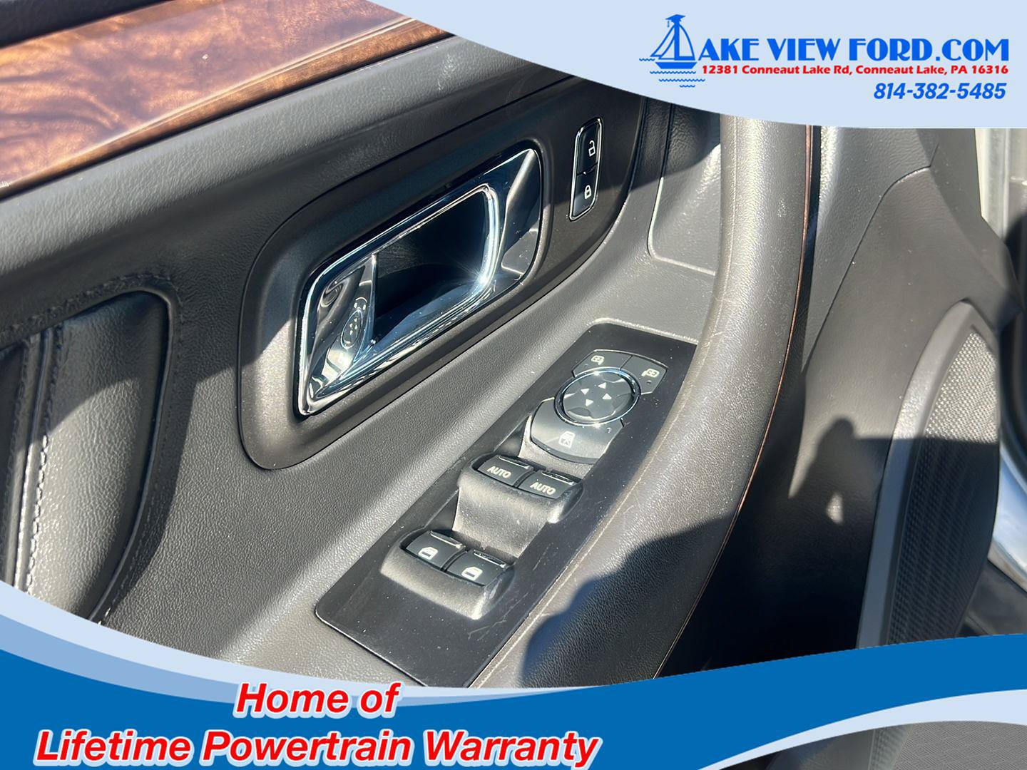 Used 2017 Ford Taurus Limited FWD image 18