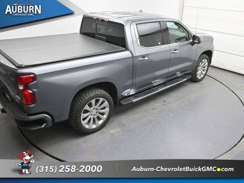 Used 2021 Chevrolet Silverado 1500 High Country w/ Technology Package image 30
