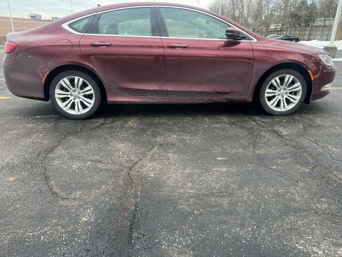 Used 2016 Chrysler 200 C w/ Premium Lighting Group image 12