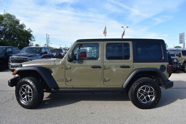 Used 2026 Jeep Wrangler Unlimited Rubicon AWD/4WD image 3