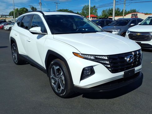 Used 2023 Hyundai Tucson SEL w/ Convenience Package AWD/4WD image 3
