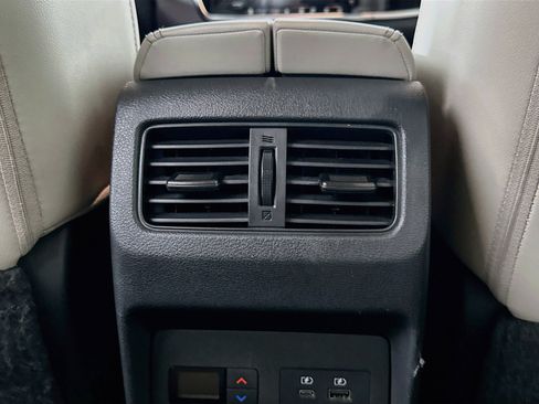 Used 2023 Nissan Rogue SL w/ SL Premium Package FWD image 27