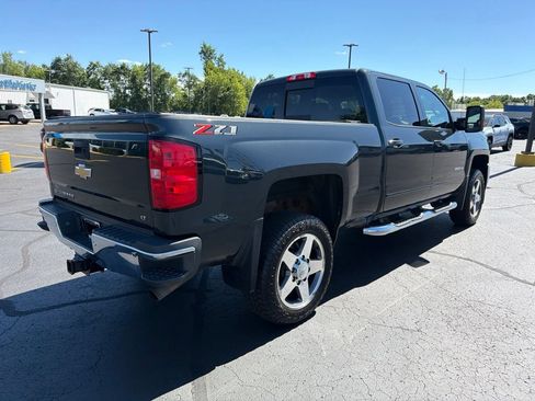 Used 2019 Chevrolet Silverado 2500 LT w/ All Star Edition AWD/4WD image 3