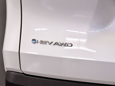 Used 2025 Toyota Grand Highlander AWD Hybrid image 10