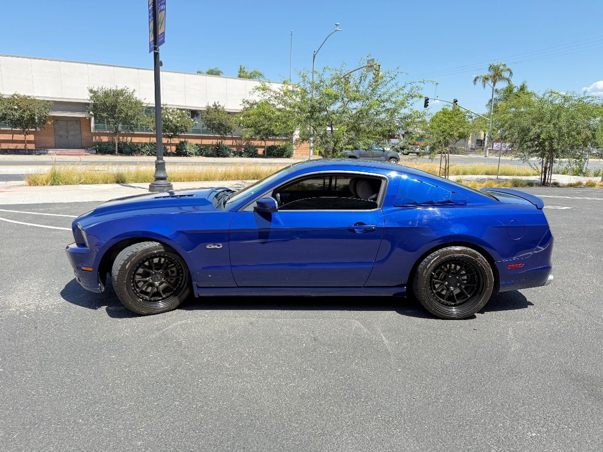 Used 2014 Ford Mustang GT w/ Equipment Group 301A RWD image 6