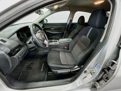 Used 2021 Nissan Sentra SV FWD image 13