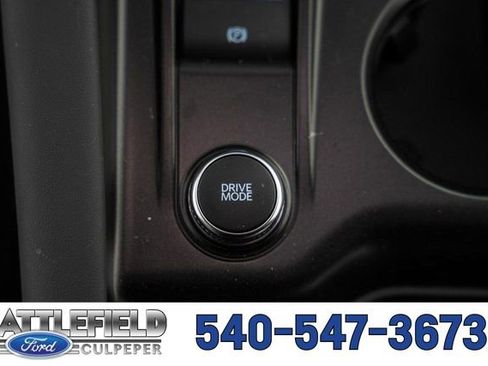 New 2026 Ford Explorer Active image 27