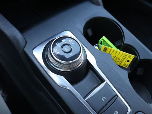 Used 2024 Ford Escape ST-Line image 26