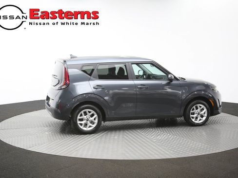 Used 2025 Kia Soul LX w/ LX Technology Package FWD image 42