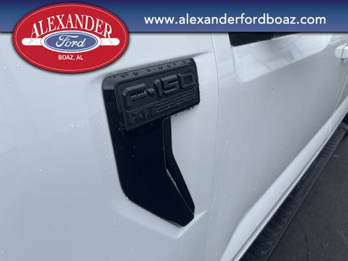 Used 2025 Ford F150 XLT w/ Equipment Group 301A Standard AWD/4WD image 7