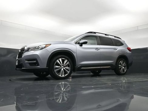 Used 2022 Subaru Ascent Limited w/ Technology Package AWD/4WD image 20