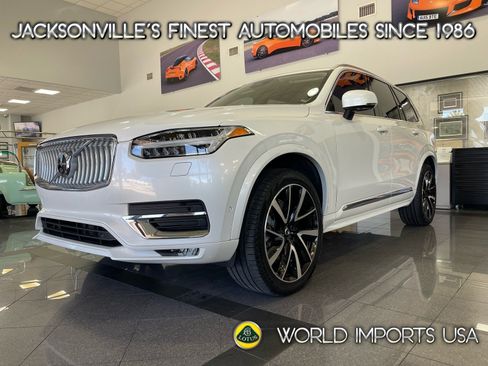 Used 2025 Volvo XC90 B5 Plus w/ Protection Package Premier AWD/4WD image 1