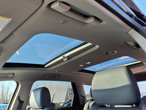 Used 2021 Buick Enclave Essence w/ Sport Touring Edition image 27