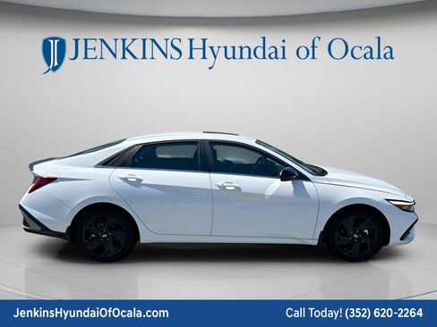 New 2026 Hyundai Elantra SEL Sport Premium FWD image 3
