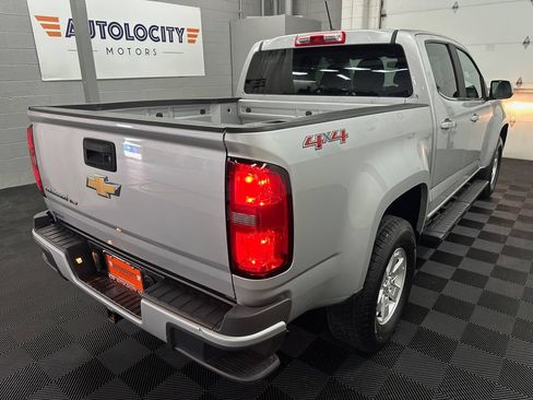 Used 2020 Chevrolet Colorado W/T w/ WT Convenience Package AWD/4WD image 9