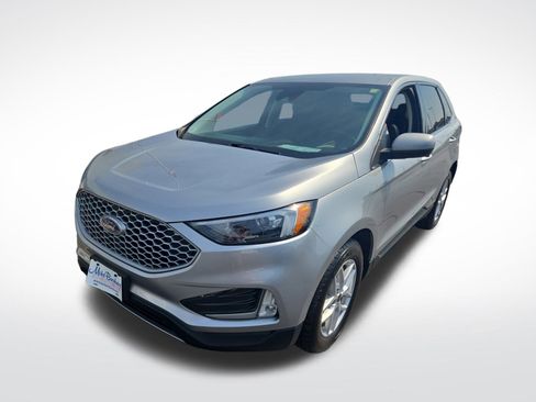 Certified 2023 Ford Edge SEL w/ Convenience Package image 2