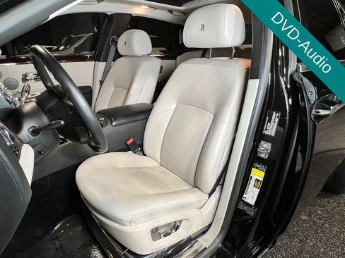 Used 2013 Rolls-Royce Ghost RWD image 5