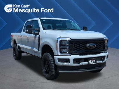 New 2026 Ford F250 Lariat w/ Black Appearance Package