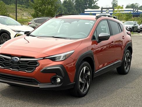 Certified 2025 Subaru Crosstrek 2.5i Limited AWD/4WD image 3