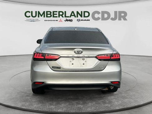 Used 2023 Toyota Camry LE FWD image 5
