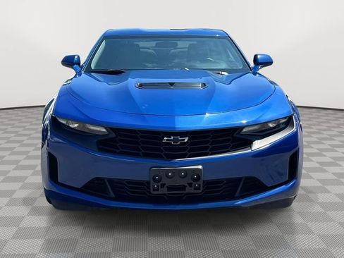 Used 2023 Chevrolet Camaro LT RWD image 2