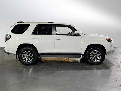 Used 2024 Toyota 4Runner TRD Off-Road Premium w/ Moonroof Package image 2