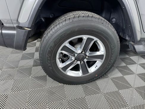 Used 2021 Jeep Wrangler Unlimited Sahara AWD/4WD image 45