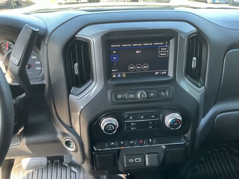 Used 2023 GMC Sierra 1500 Pro w/ Pro Value Package AWD/4WD image 22