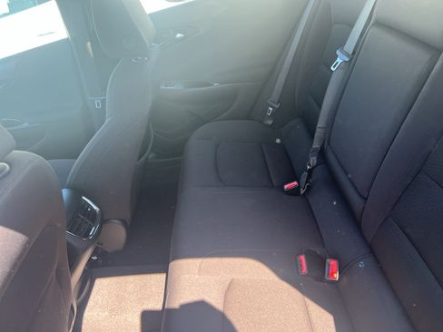 Used 2024 Chevrolet Malibu LT FWD image 19
