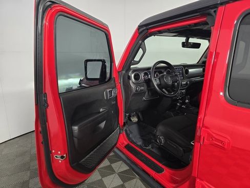 Used 2021 Jeep Wrangler Unlimited Sport image 9