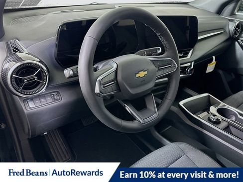 New 2026 Chevrolet Equinox LT AWD/4WD image 7